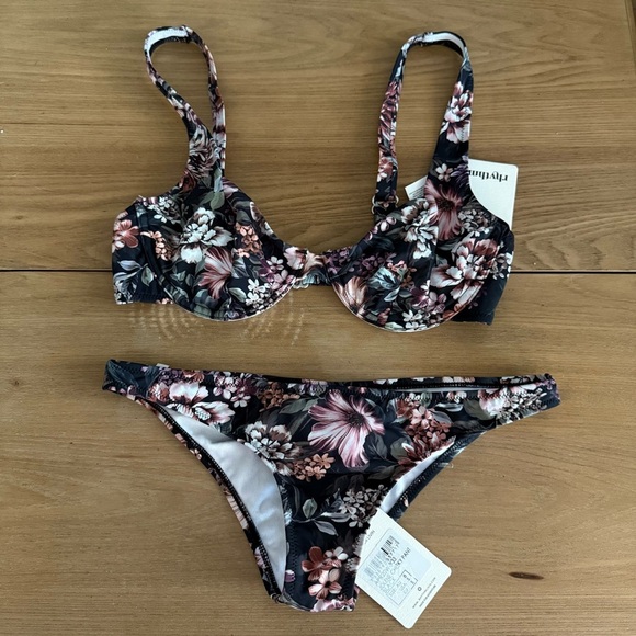 Rhythm. Floral Bikini Size Small NWT - Picture 1 of 3